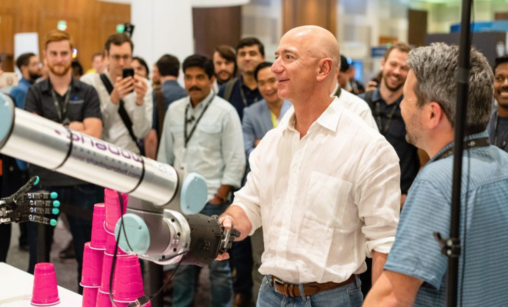 Home 5 Jeff Bezos shaking Hands with Shadow Dexterous Hand at re:MARS 2019