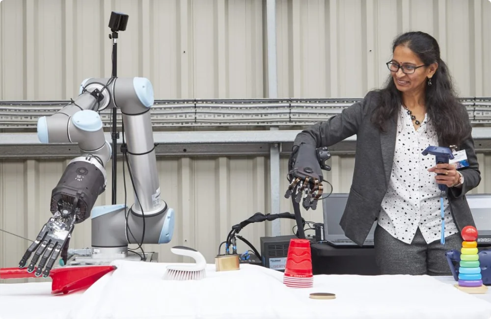 Supporting Academic Growth in Robotics - corporate academic 7.jpg