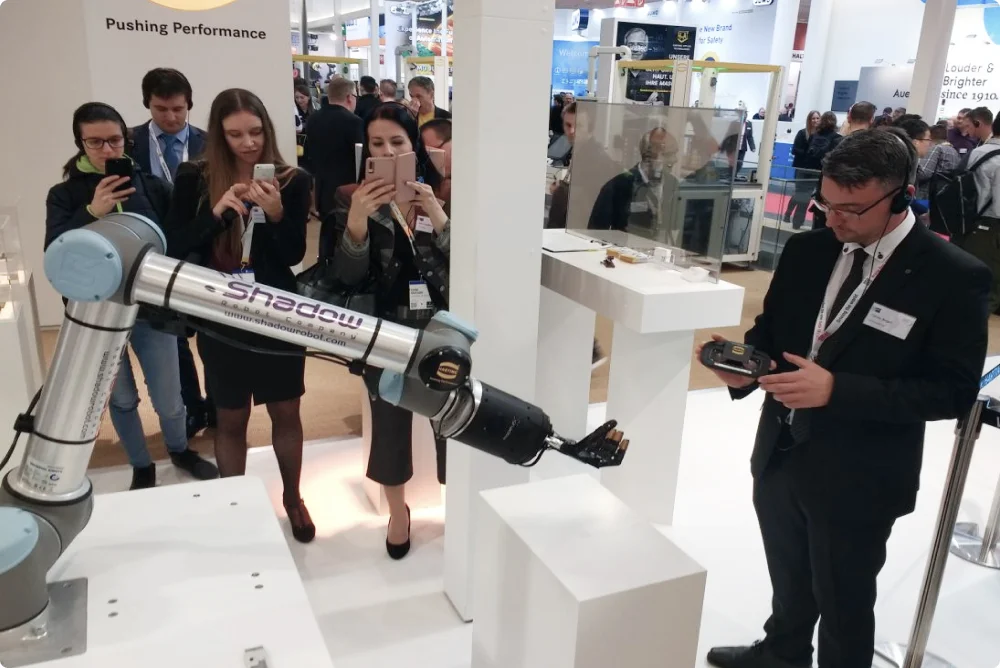 Robots for Hire - hire img 2.jpg